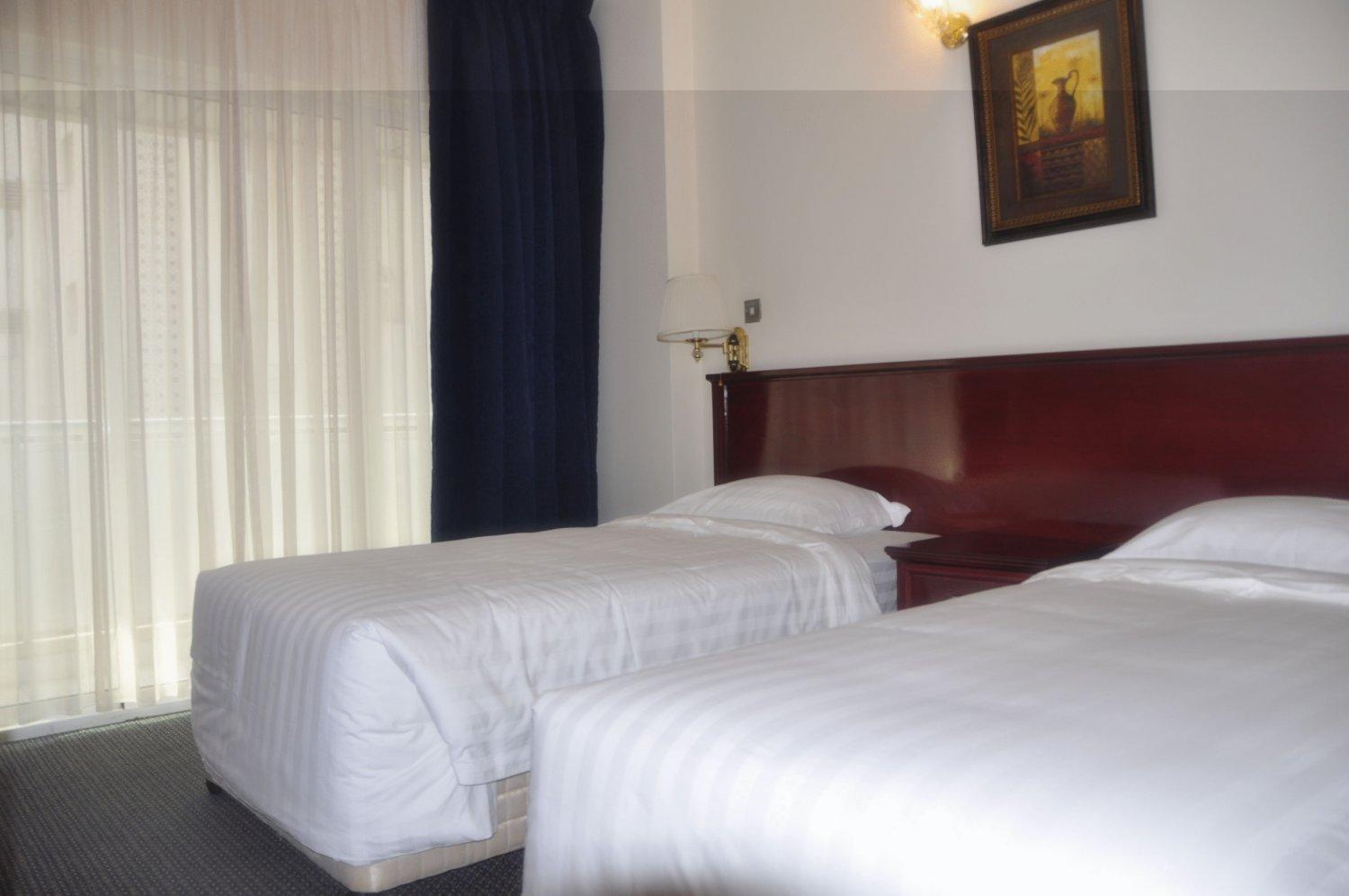 Royal Plaza Hotel Apartments Дубай Экстерьер фото