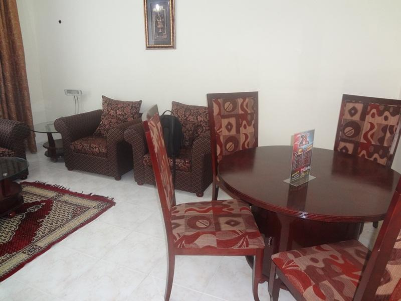 Royal Plaza Hotel Apartments Дубай Экстерьер фото