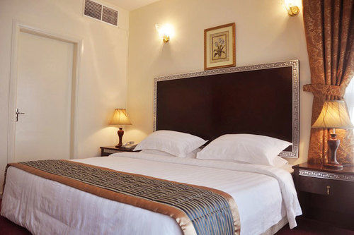 Royal Plaza Hotel Apartments Дубай Экстерьер фото